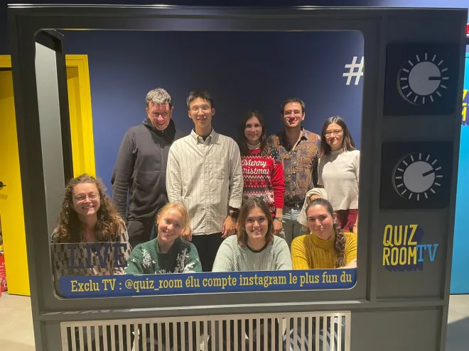 The quiz team