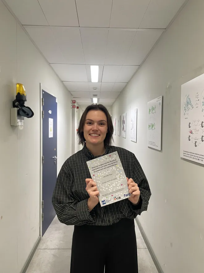 Julia presents her thesis
