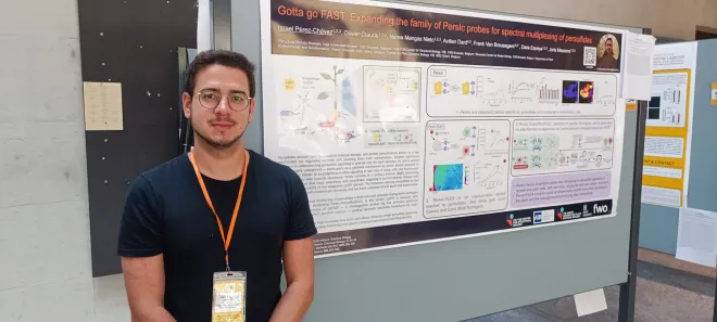 Isra at his horizontal poster at the Hydrogen Sulfide conference